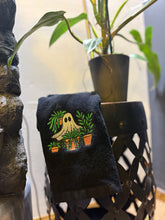 Load image into Gallery viewer, Plant Ghostie